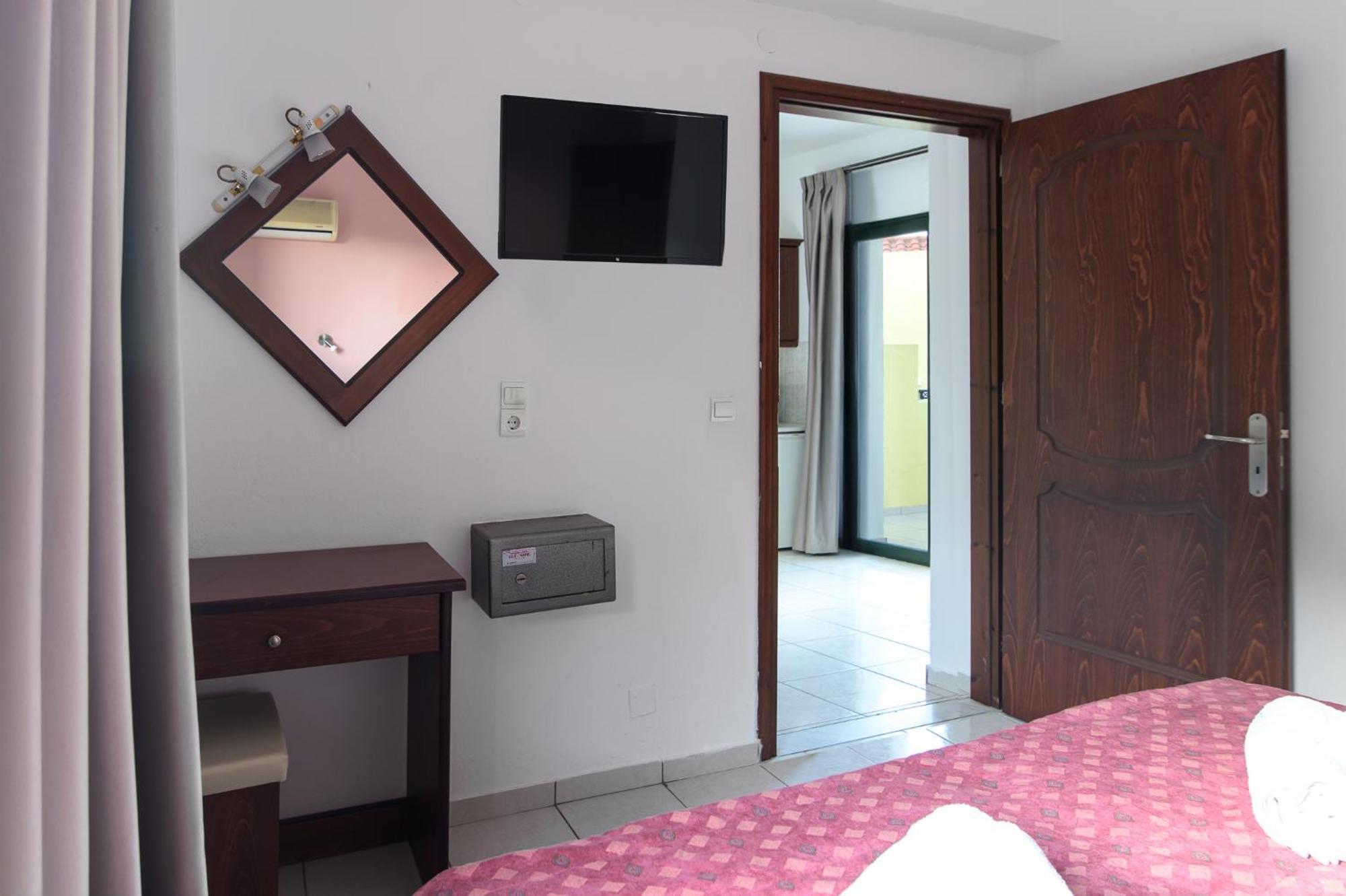 Hotel apartamentowy Ariadni Palace 2*