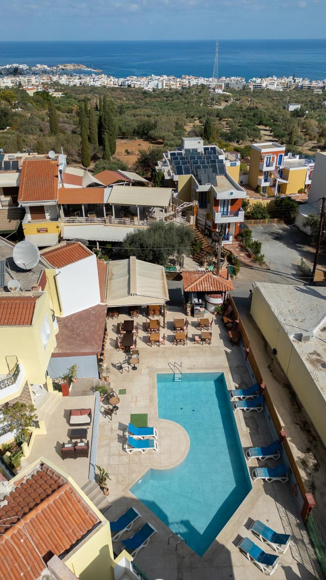 Ariadni Palace